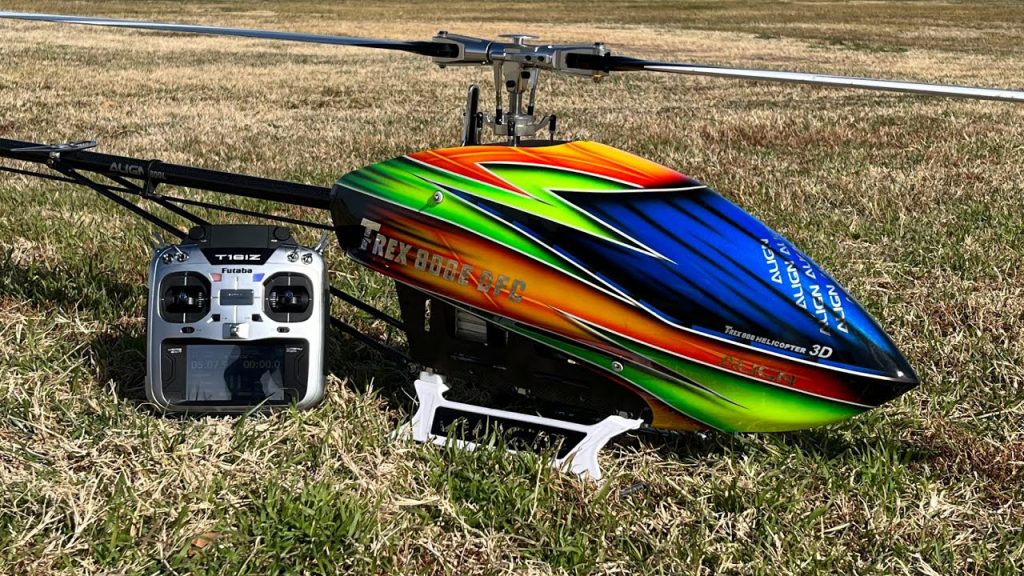 ALIGNがAlan Szabo Jr.氏による「T-REX800 DFC」の3Dフライト