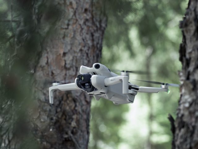 DJIから小型空撮ドローンの決定版「DJI Mini4 Pro」が登場！