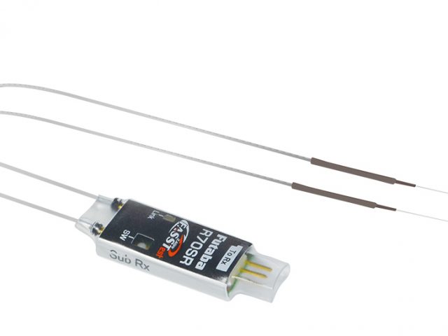 Futabaからデュアル RXリンク・システム専用スリム形状サブ受信機「R70SR」が登場！