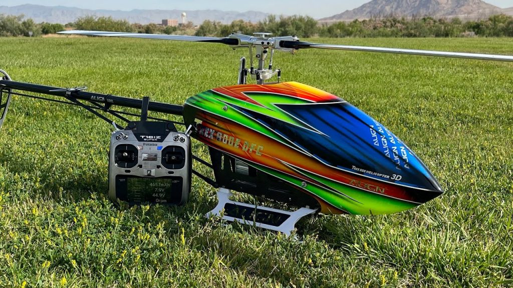 ALIGNがAlan Szabo Jr.氏による電動ヘリ「T-REX 800DFC」の3Dフライト